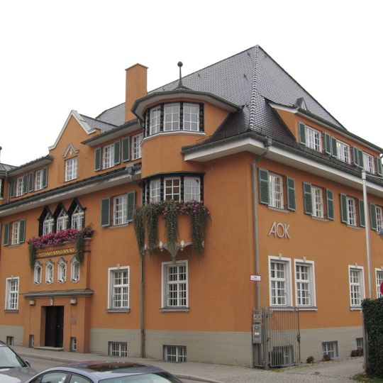 Büro- und Verwaltungs-gebäude