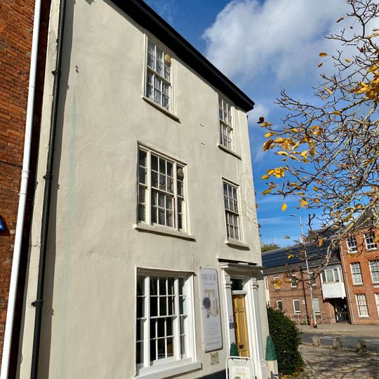 10, St Martin At Palace Plain