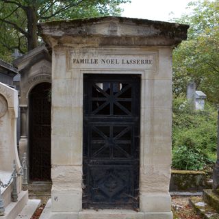 Grave of Lasserre