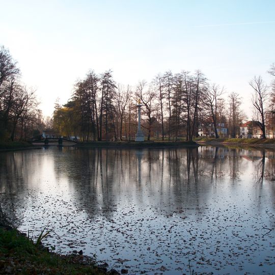Gründelpark und Gründelteich