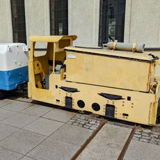 Tender locomotive, locomotive