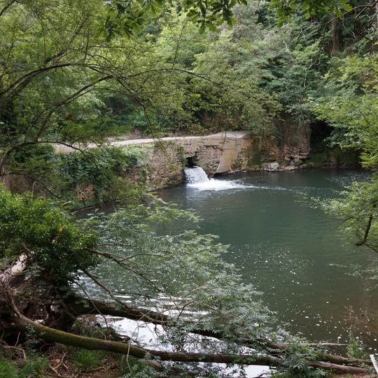 Infraestructura Hidraulica De La Ferreria - Molino De Olla