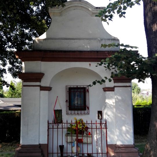 Prudnik, kapliczka przydrożna z 1865 r. przy ul. Marii Konopnickiej