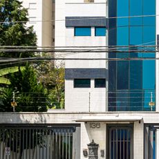 Imóvel à Rua Dona Inácia Uchoa, nº 136