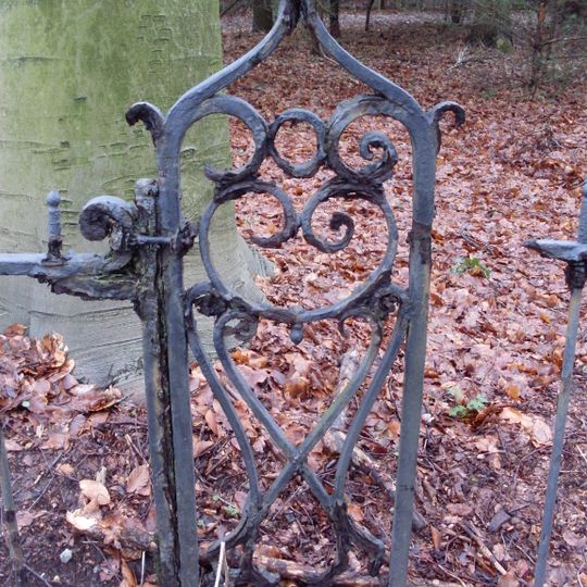 Duin en Kruidberg: hek langs de oostzijde van de Duin en Kruidbergerweg