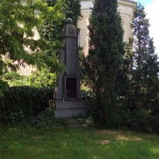 Pomník padlých v Siřemi