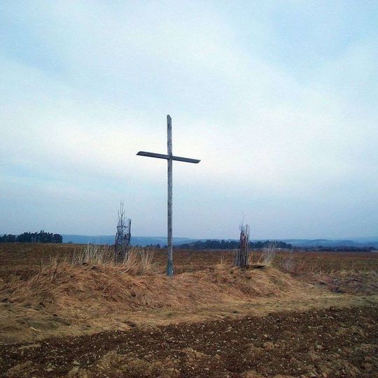 Kříž v poli u České Doubravice