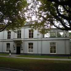 Woonhuis van harmonische architectuur