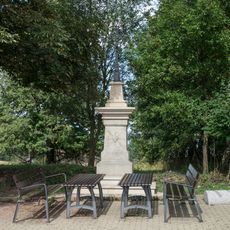 Kříž severně od Mladkova