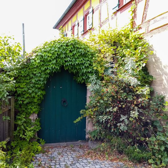 Gartentor des ehemaligen Schul- und Armenhaus