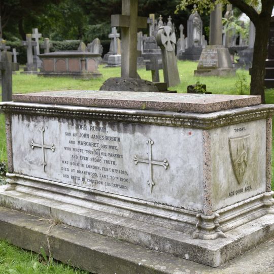 Tomb of parents of John Ruskin
