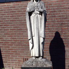 Statue of Sacred Heart of Jesus Christ
