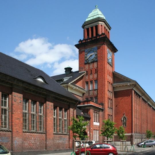 Szkoła przy ul. Słowackiego 54/60 w Poznaniu