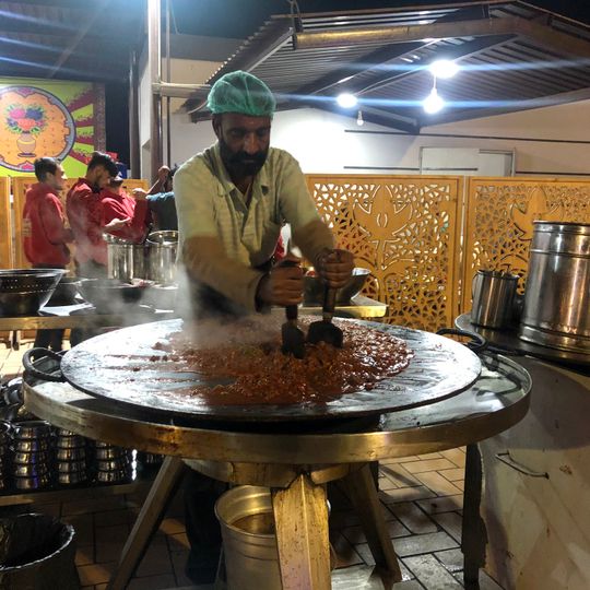 Khan Saab Restaurent