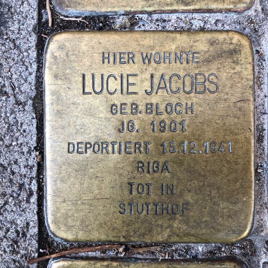 Stolperstein für Lucie Jacobs