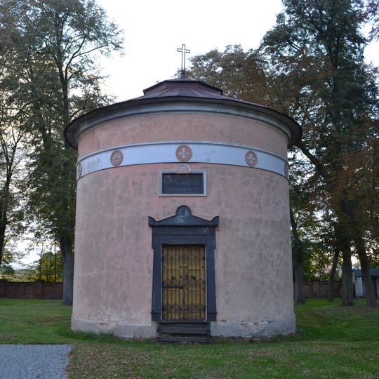 Weyssenhoff mausoleum in Kamionka