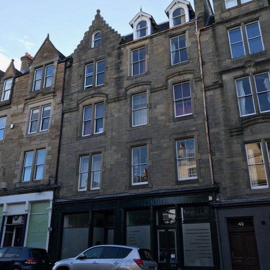 Edinburgh, 40-43 Argyle Place