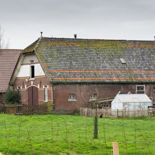 Lagerwoerd: wagenschuur