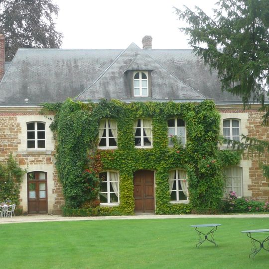 Prieuré Saint-Michel, Crouttes