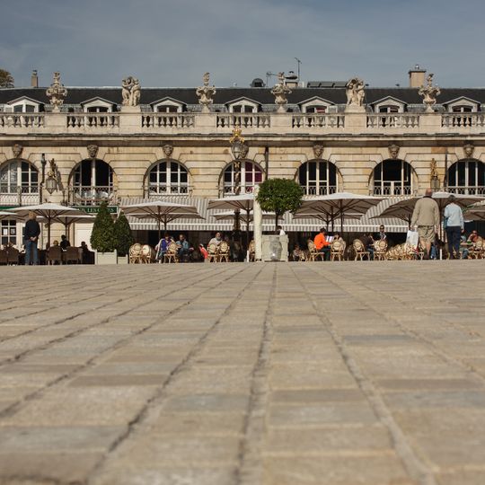 Immeubles, 7, 9, 11 place Stanislas