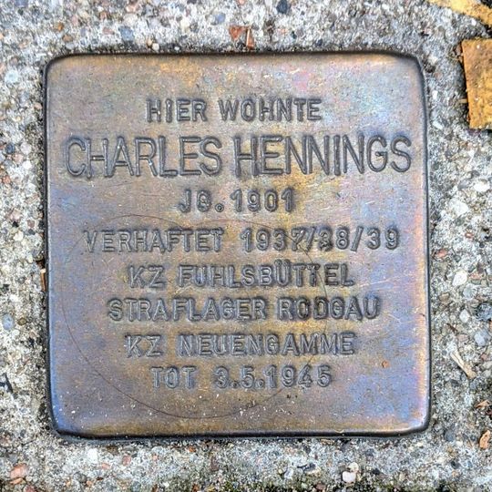 Stolperstein à la mémoire de Charles Hennings