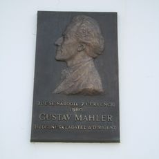 Pamětní deska Gustava Mahlera v Kalištích
