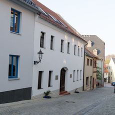 Wohnhaus in geschlossener Bebauung Weinkellergasse 5