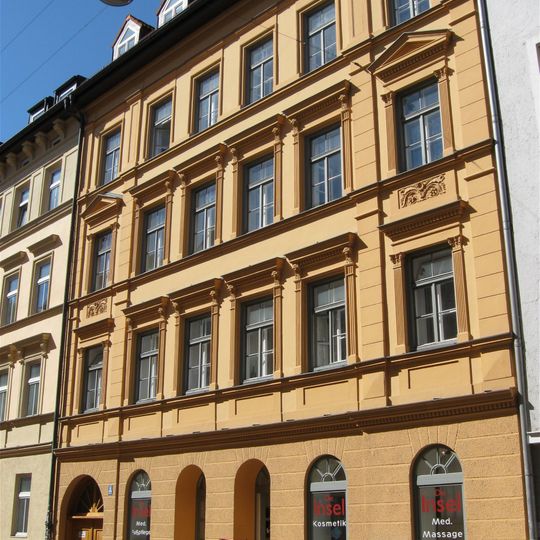 Mietshaus