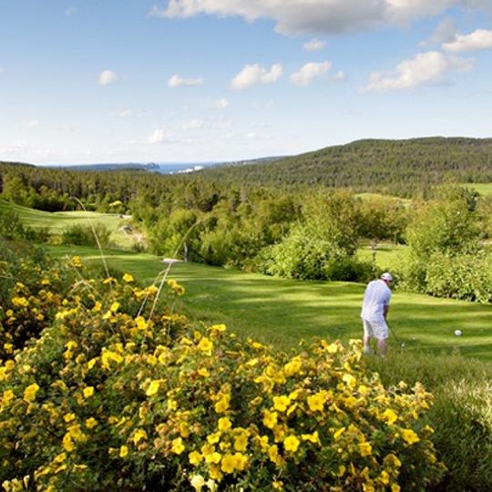 Pitcher's Pond Golf Course