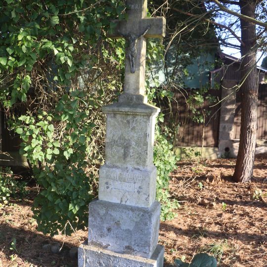 Kříž na Bohušické ulici