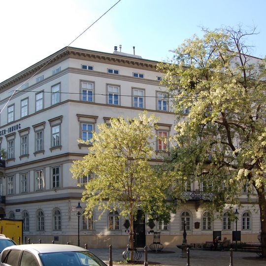 Miethaus, Innungshaus der Schlosser