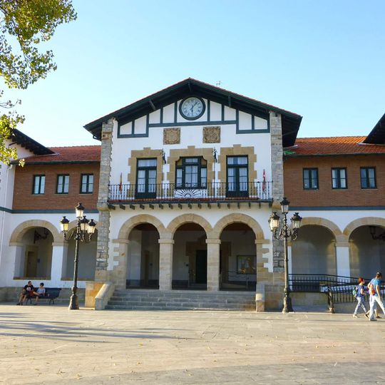 Casa consistorial de Plentzia