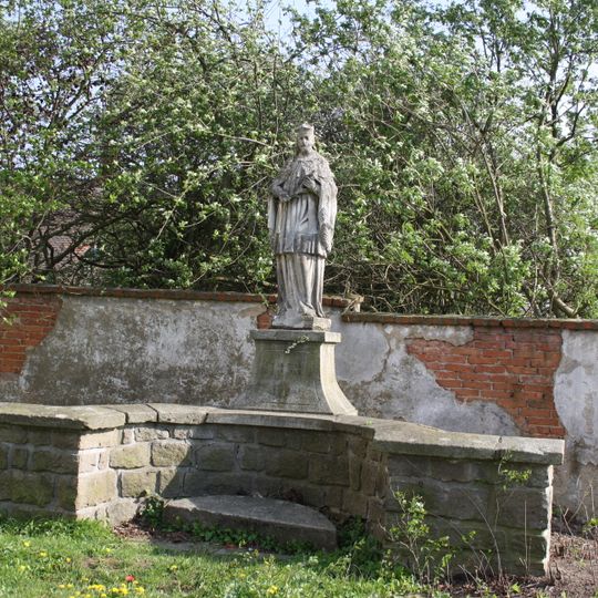 Socha sv. Jana Nepomuckého v Předíně