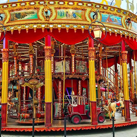 Carrousel du Palais