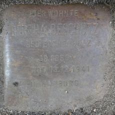 Stolperstein en memoria de Bertha Beschütz