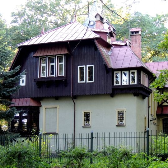 2/4 Studencka Street in Łódź