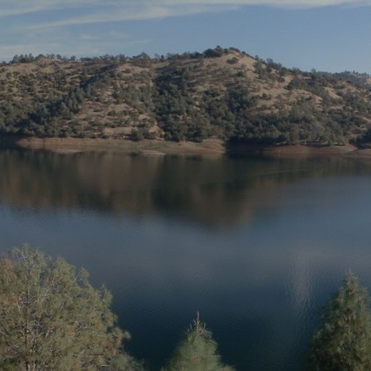 Lac Don Pedro