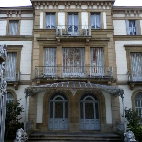 Villa Munda