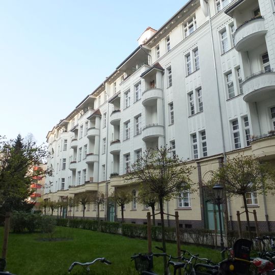 Wohnanlage Fritschestraße 71-73, Kaiser-Friedrich-Straße 21-23, Zillestraße 97/103