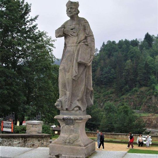 Statue of John of Goto in Bečov nad Teplou