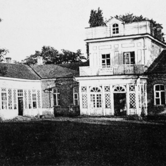 Bērzgales muižas kungu māja, vēlāk skola