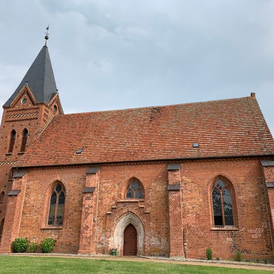 Kirche Linstow