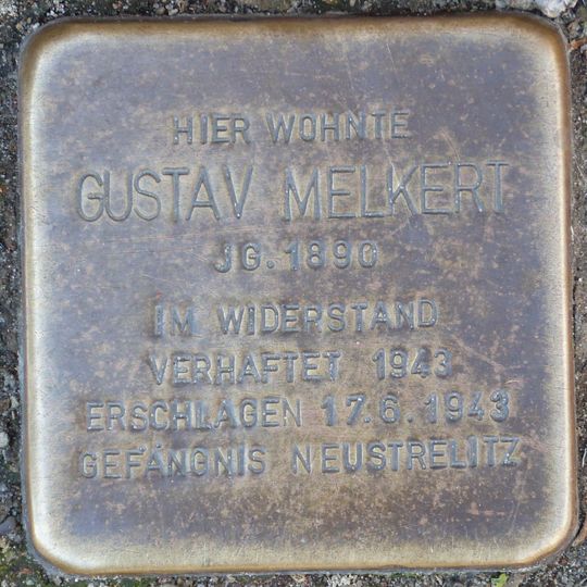 Stolperstein en memoria de Gustav Melkert