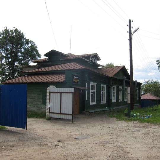 Деревянный дом