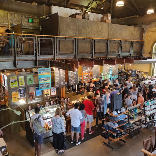 Colectivo Coffee Lakefront Cafe