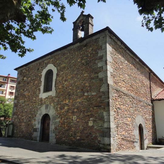 Ermita De Santa Cruz De Zumea