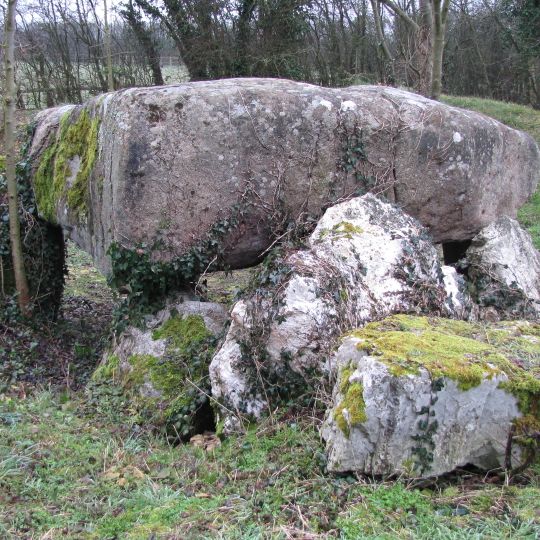 Les Bignes dolmen