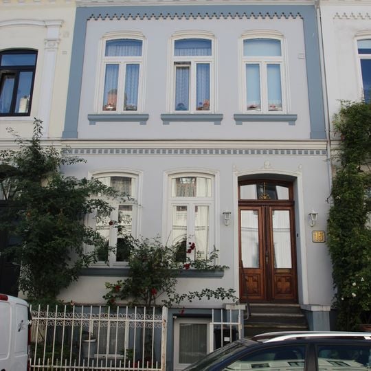 Wohnhaus Adlerstraße 15