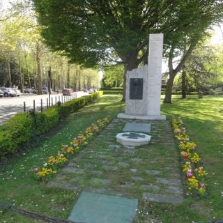 Monument aux fusillés, déportés, internés et morts pour la France à Douai