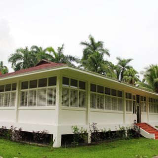Residencia original del Comandante / Actual Centro de Visitantes